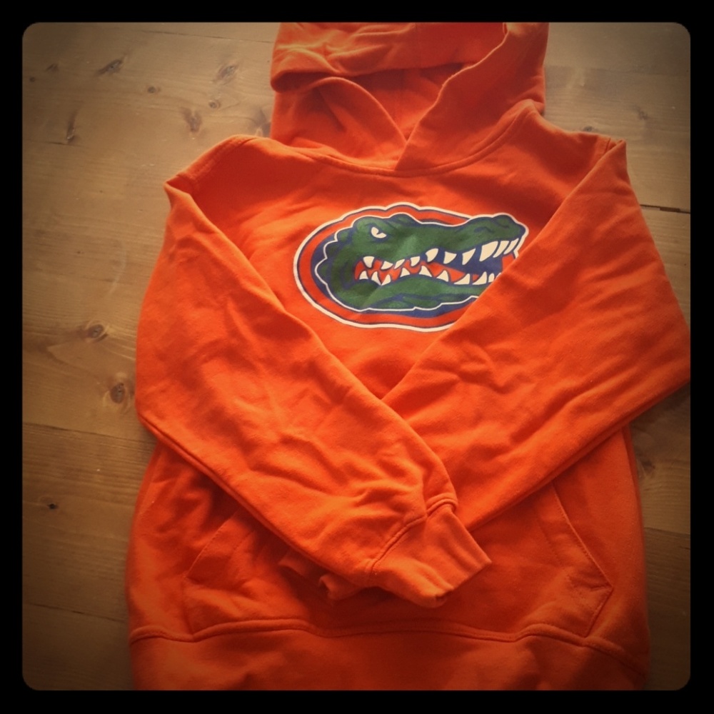 Boys size 7 Florida Gator sweatshirt